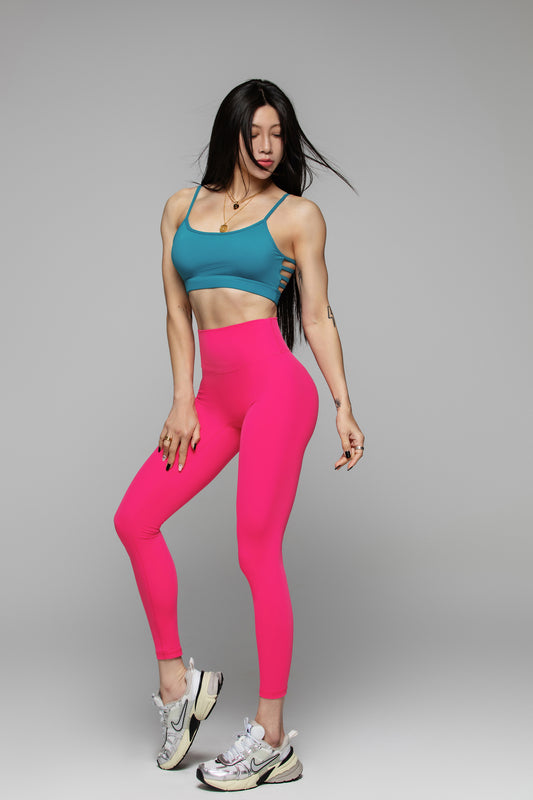 Reyna Women's Activewear Set – Backless Supportive Bra & High-Waist Leggings